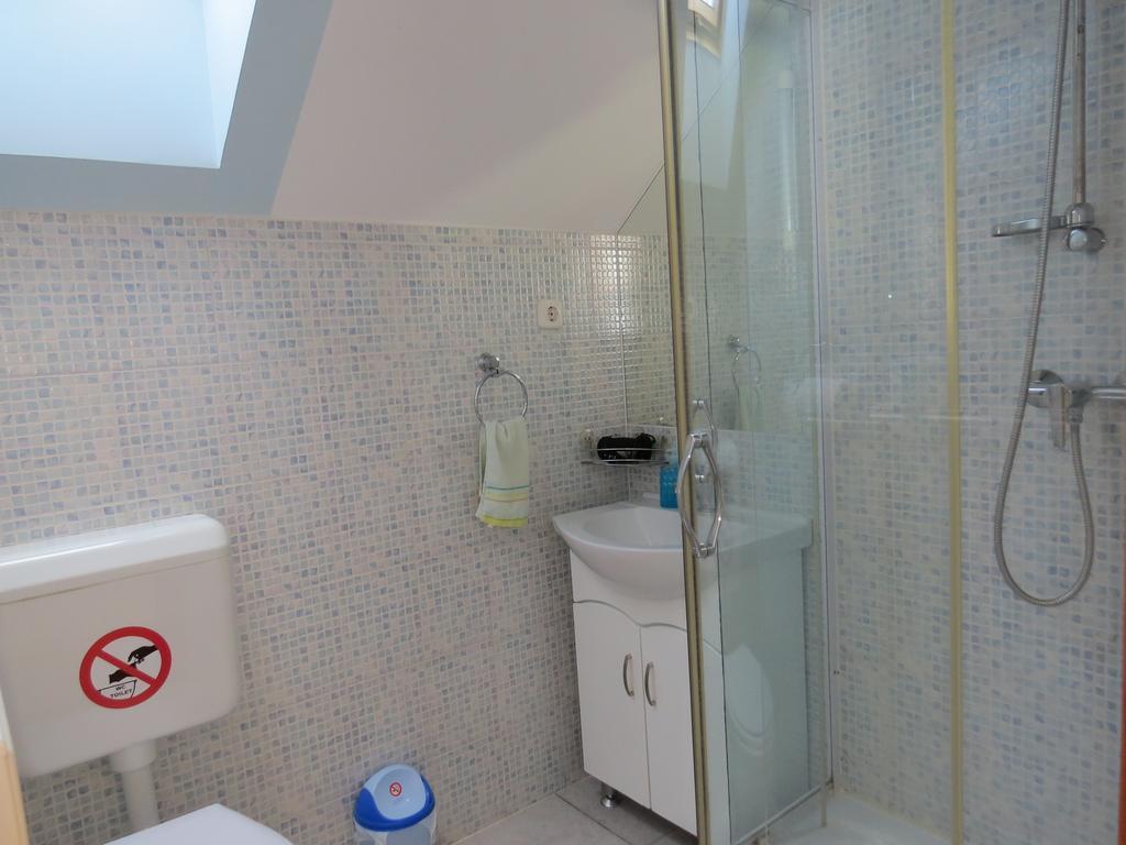 Aranyhal Apartman Sárvár Стая снимка